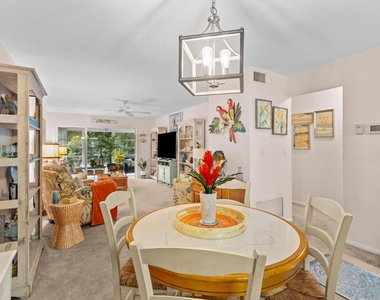 2929 Se Ocean Boulevard - Photo Thumbnail 2