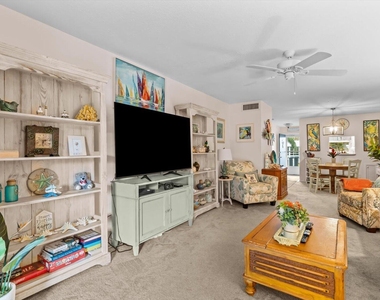 2929 Se Ocean Boulevard - Photo Thumbnail 7