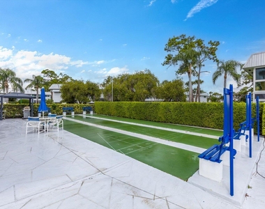 2929 Se Ocean Boulevard - Photo Thumbnail 28