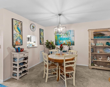 2929 Se Ocean Boulevard - Photo Thumbnail 3