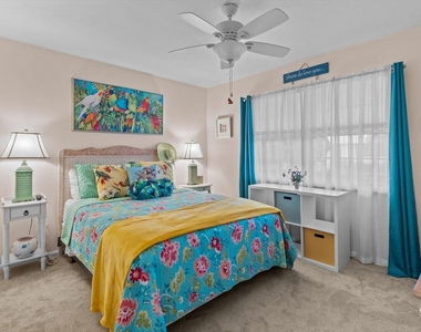 2929 Se Ocean Boulevard - Photo Thumbnail 15