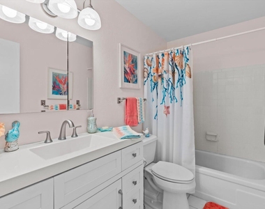 2929 Se Ocean Boulevard - Photo Thumbnail 17