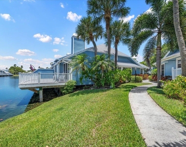 621 Ocean Dunes Circle - Photo Thumbnail 3