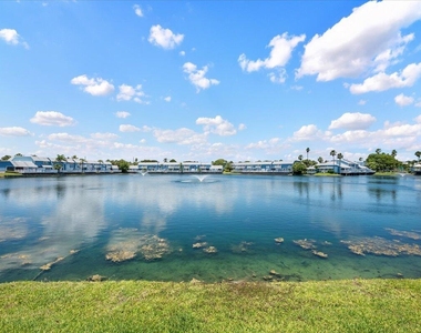 621 Ocean Dunes Circle - Photo Thumbnail 28
