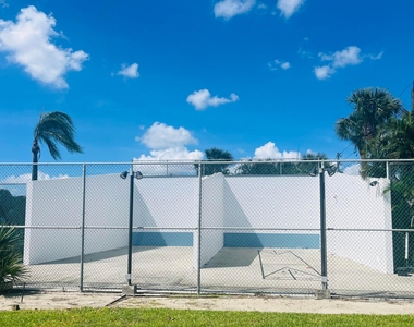 621 Ocean Dunes Circle - Photo Thumbnail 2
