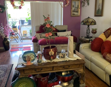 7887 Golf Cir Drive - Photo Thumbnail 6