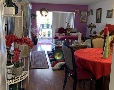 7887 Golf Cir Drive - Photo Thumbnail 17