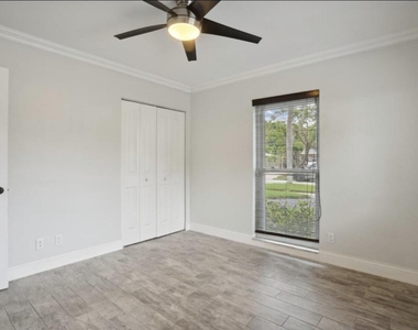 603 Se 7th Avenue - Photo Thumbnail 17