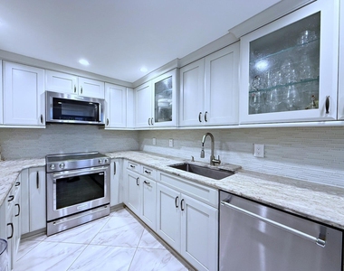 3546 S Ocean Boulevard - Photo Thumbnail 4