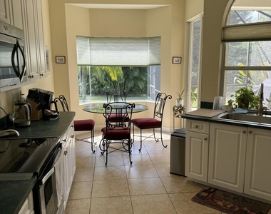 788 Sw Munjack Circle - Photo Thumbnail 10