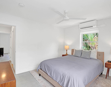 625 Ne 13th Avenue - Photo Thumbnail 7