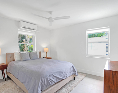 625 Ne 13th Avenue - Photo Thumbnail 6