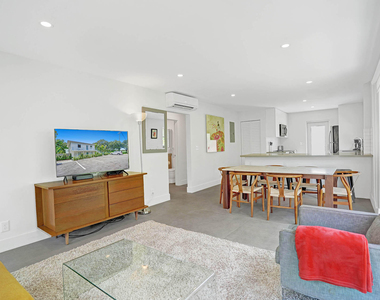 625 Ne 13th Avenue - Photo Thumbnail 27