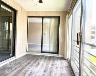 2312 S Cypress Bend Drive - Photo Thumbnail 23