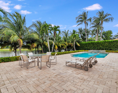 3317 Embassy Drive - Photo Thumbnail 26
