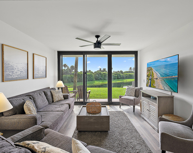 101 S Seas Drive - Photo Thumbnail 3