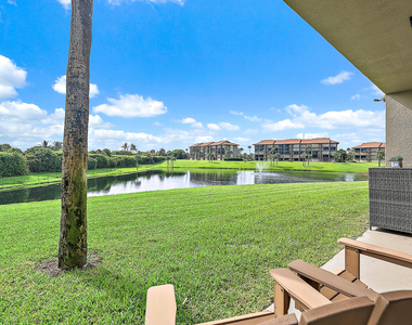101 S Seas Drive - Photo Thumbnail 2