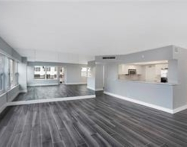 3800 Galt Ocean Drive - Photo Thumbnail 9