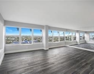 3800 Galt Ocean Drive - Photo Thumbnail 5