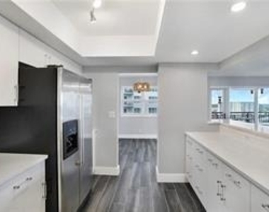 3800 Galt Ocean Drive - Photo Thumbnail 16
