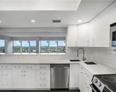 3800 Galt Ocean Drive - Photo Thumbnail 15