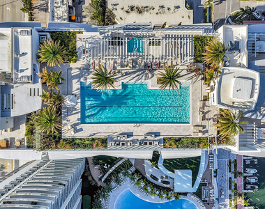 220 Lake Shore Drive - Photo Thumbnail 24