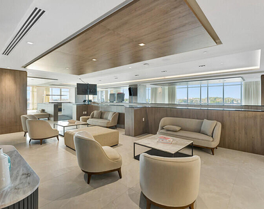 220 Lake Shore Drive - Photo Thumbnail 19