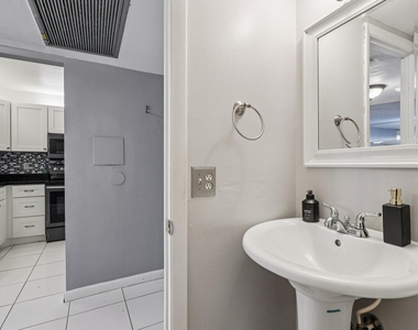 6500 Cypress Road - Photo Thumbnail 10