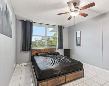 6500 Cypress Road - Photo Thumbnail 21