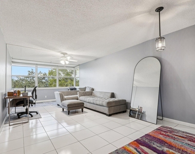 6500 Cypress Road - Photo Thumbnail 5