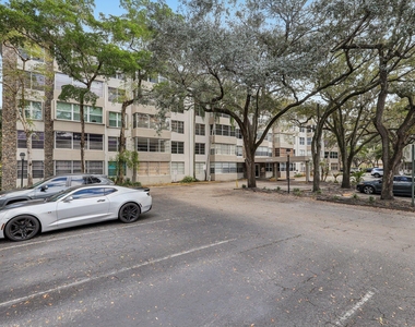 6500 Cypress Road - Photo Thumbnail 26