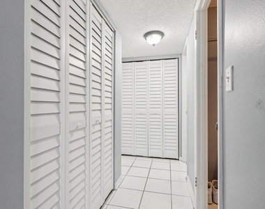 6500 Cypress Road - Photo Thumbnail 16