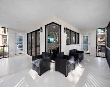 505 Brackenwood Place - Photo Thumbnail 16