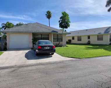 1322 Pines Lane - Photo Thumbnail 26