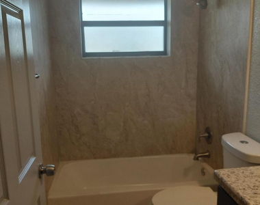 1322 Pines Lane - Photo Thumbnail 36
