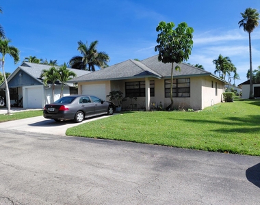 1322 Pines Lane - Photo Thumbnail 22