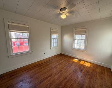 730 S Littler Avenue - Photo Thumbnail 12