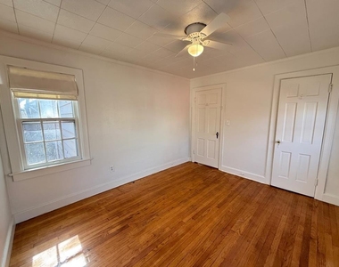 730 S Littler Avenue - Photo Thumbnail 13