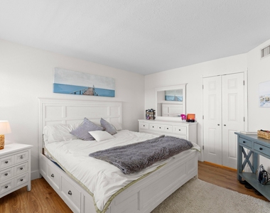 140 Ne 28th - Photo Thumbnail 22