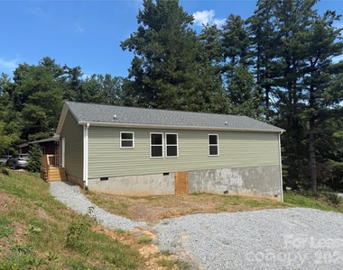 509 Bonner Street - Photo Thumbnail 3