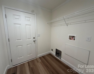 509 Bonner Street - Photo Thumbnail 22