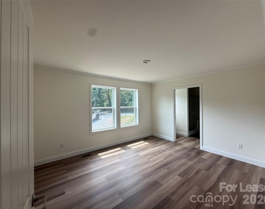 509 Bonner Street - Photo Thumbnail 16