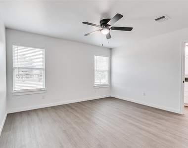 13007 Nw 3rd Court - Photo Thumbnail 28