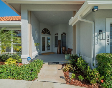 1907 S Club Drive - Photo Thumbnail 35