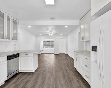 1845 Sherman Street - Photo Thumbnail 26