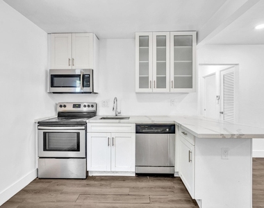 1845 Sherman Street - Photo Thumbnail 18