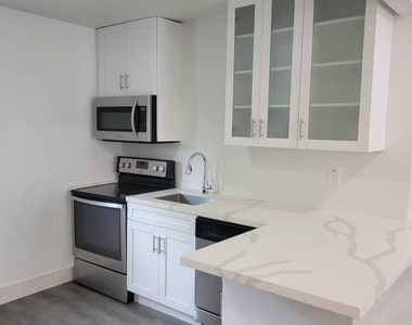 1845 Sherman Street - Photo Thumbnail 2