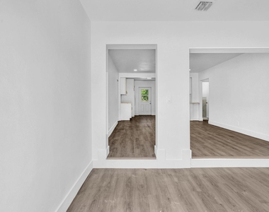 1845 Sherman Street - Photo Thumbnail 4