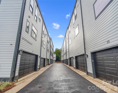 411 Charles Avenue - Photo Thumbnail 35