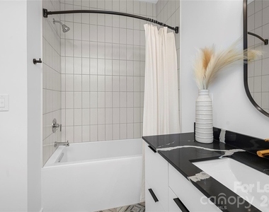 411 Charles Avenue - Photo Thumbnail 17